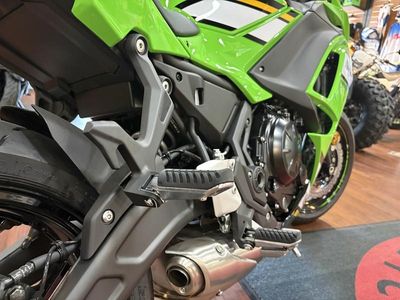 2025 Kawasaki Ninja 650 KRT Edition ABS - Photo 13