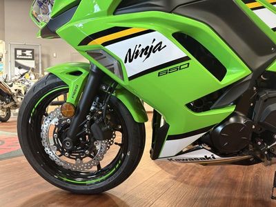 2025 Kawasaki Ninja 650 KRT Edition ABS - Photo 10