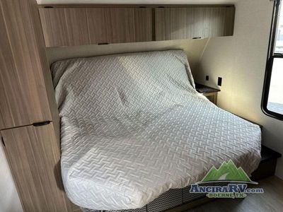 2025 Forest River RV Wildwood X-Lite - Photo 19