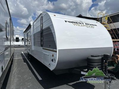 2025 Forest River RV Wildwood X-Lite - Photo 4