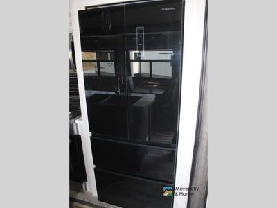 2022 Forest River RV Cardinal Luxury - Photo 27