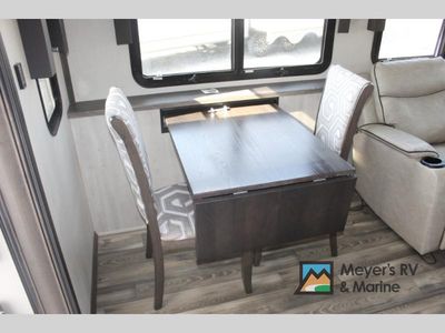 2022 Forest River RV Cardinal Luxury - Photo 16