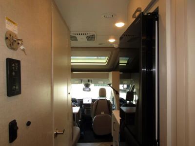 2026 Thor Motor Coach GEMINI TRIP - Photo 3