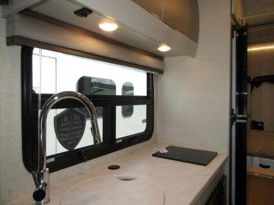 2026 Thor Motor Coach GEMINI TRIP - Photo 8