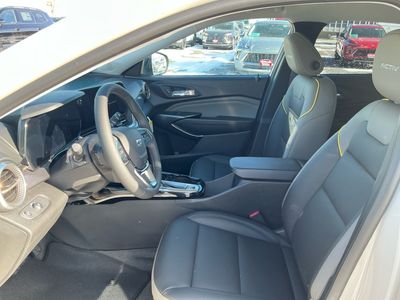 2026 Chevrolet Trax — photo 14 view