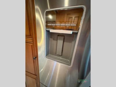 2016 Newmar Dutch Star — photo 23 view