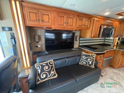 2016 Newmar Dutch Star — photo 12 view