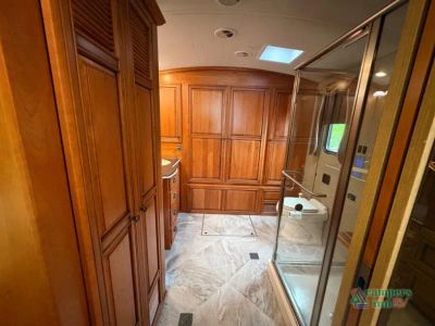 2016 Newmar Dutch Star — photo 39 view