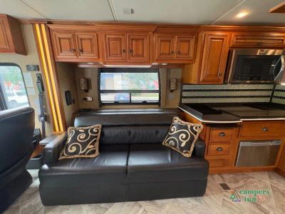 2016 Newmar Dutch Star — photo 10 view