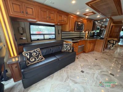 2016 Newmar Dutch Star — photo 8 view