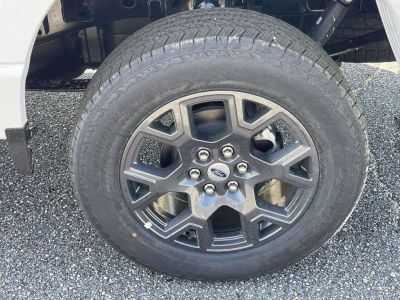 2026 Ford F-150 — photo 9 view