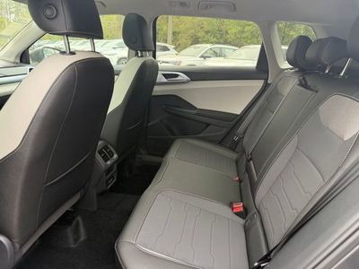 2026 Volkswagen Taos - Photo 7