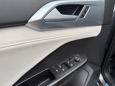 2026 Volkswagen Taos - Photo 12