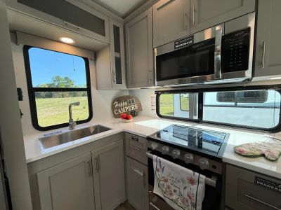 2026 Alliance RV Avenue - Photo 8