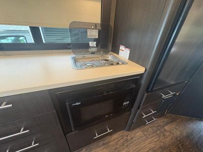 2019 Thor Motor Coach Compass - Photo 14