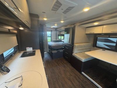 2019 Thor Motor Coach Compass - Photo 9