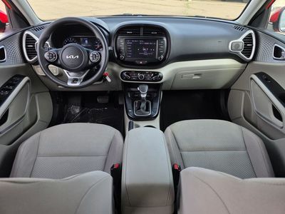 2022 Kia Soul - Photo 8