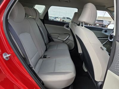 2022 Kia Soul - Photo 25
