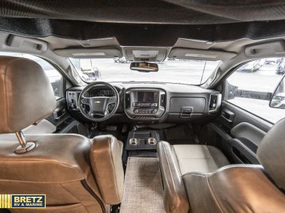 2025 Coachmen RV Entourage - Photo 20