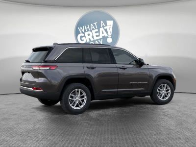2026 Jeep Grand Cherokee — detail view