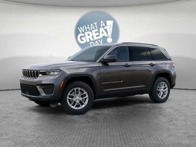 2026 Jeep Grand Cherokee — rear three-quarter view