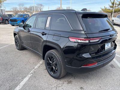 2026 Jeep Grand Cherokee — photo 23 view