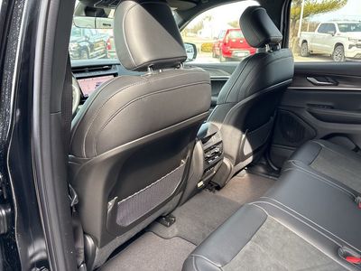 2026 Jeep Grand Cherokee — photo 43 view