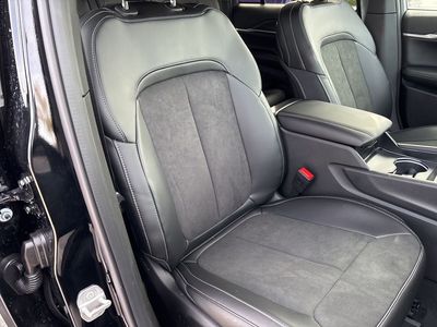 2026 Jeep Grand Cherokee — photo 57 view