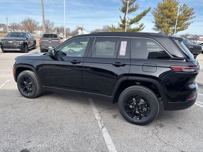 2026 Jeep Grand Cherokee — photo 20 view