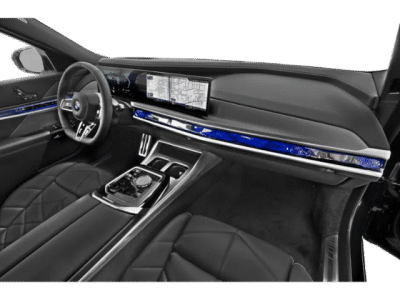 2026 BMW 7 Series — photo 12 view