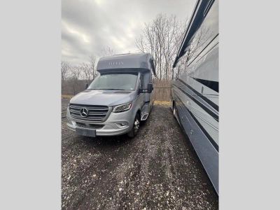 2021 Tiffin Motorhomes Wayfarer - Photo 4