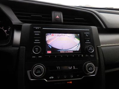 2016 Honda Civic — photo 21 view