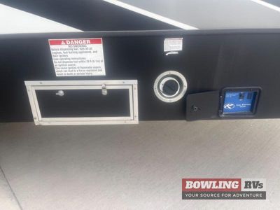 2018 Impact 367 - Photo 6