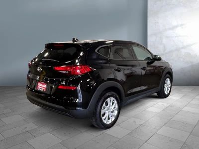 2019 Hyundai Tucson — engine compartment view
