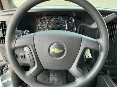 2025 Chevrolet Express Commercial Cutaway - Photo 11