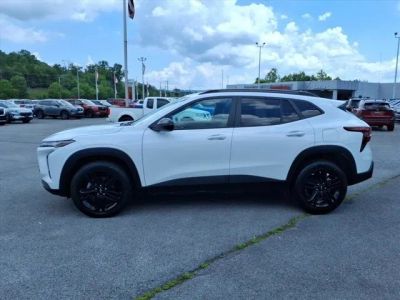 2025 Chevrolet Trax — side profile view