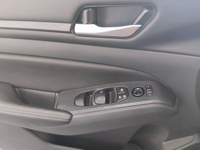 2025 Nissan Altima - Photo 16
