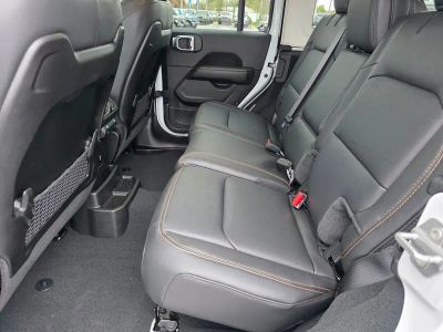 2026 Jeep Wrangler — photo 8 view
