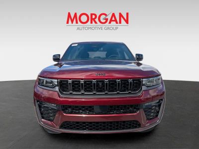 2026 Jeep Grand Cherokee — photo 8 view