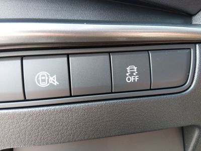 2024 Mazda Mazda3 Hatchback - Photo 13
