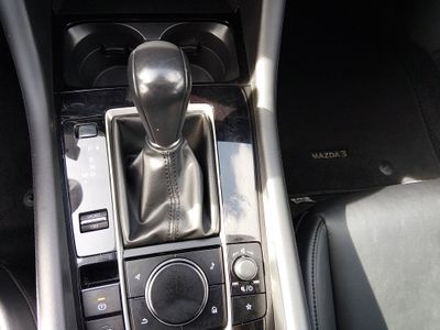 2024 Mazda Mazda3 Hatchback - Photo 16