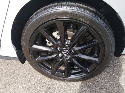 2024 Mazda Mazda3 Hatchback - Photo 10