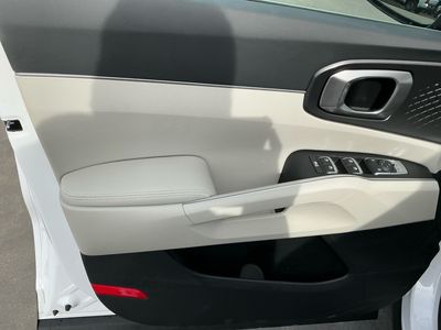 2026 Kia Sorento - Photo 16