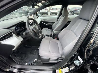 2025 Toyota Corolla - Photo 8