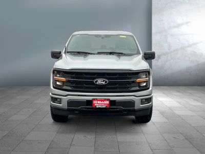 2026 Ford F-150 - Photo 2