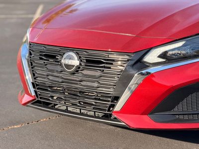 2024 Nissan Altima 2.5 SV - Photo 10