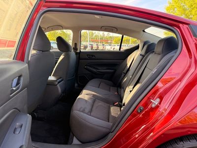 2024 Nissan Altima 2.5 SV - Photo 15