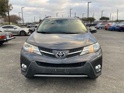 2015 Toyota RAV4 - Photo 2