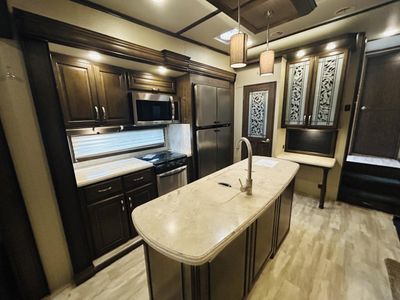 2018 Grand Design SOLITUDE - Photo 13