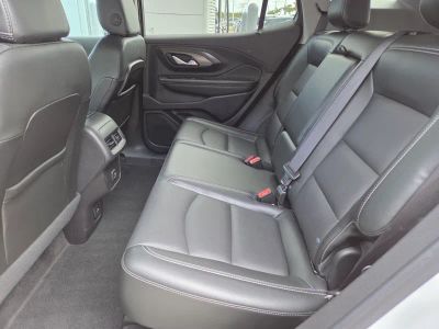 2024 GMC Terrain — photo 18 view